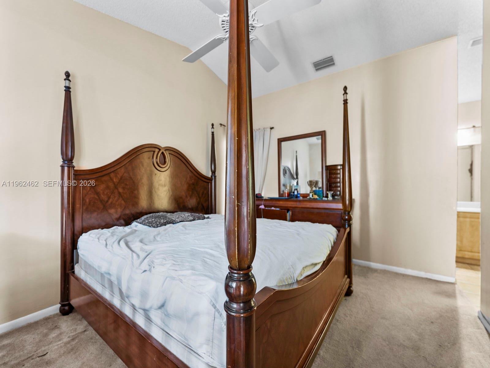 APPLEWOOD VILLAGE I-C CON - Residential