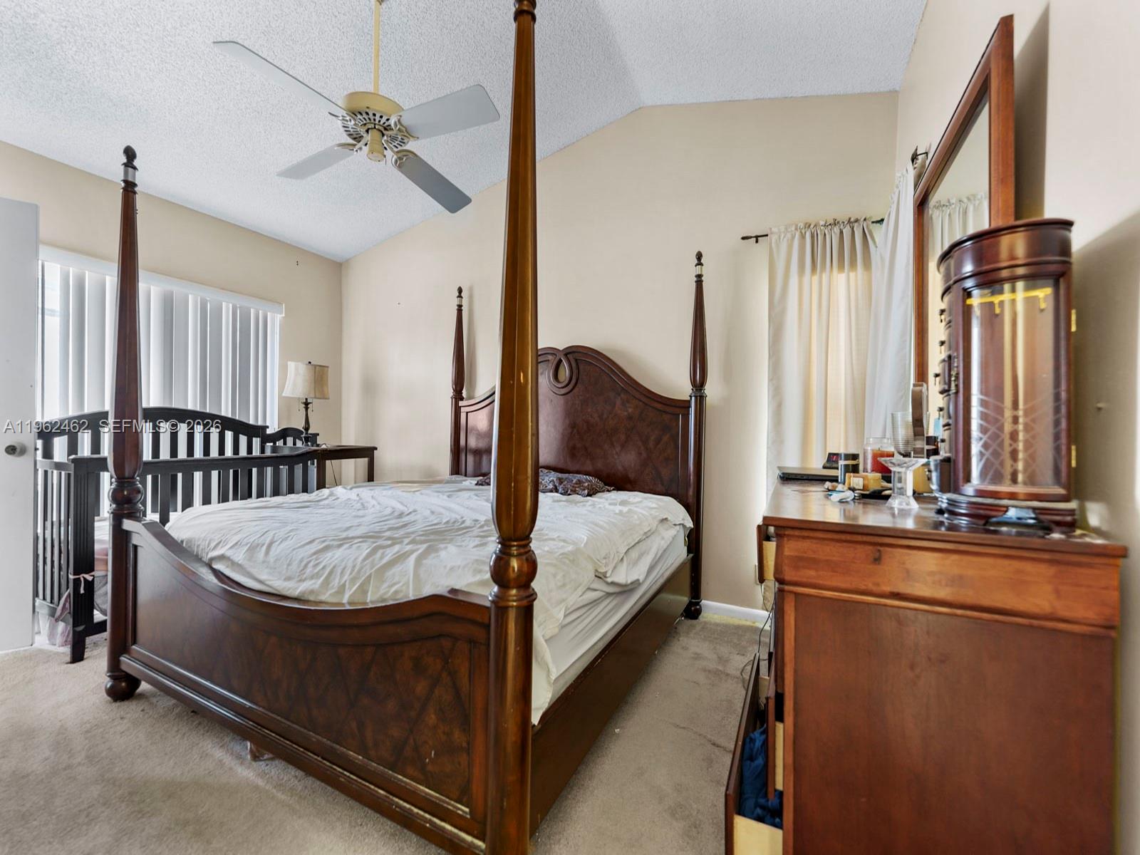 APPLEWOOD VILLAGE I-C CON - Residential