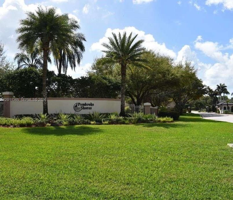 HEFTLER HOMES AT PEMBROKE - Residential