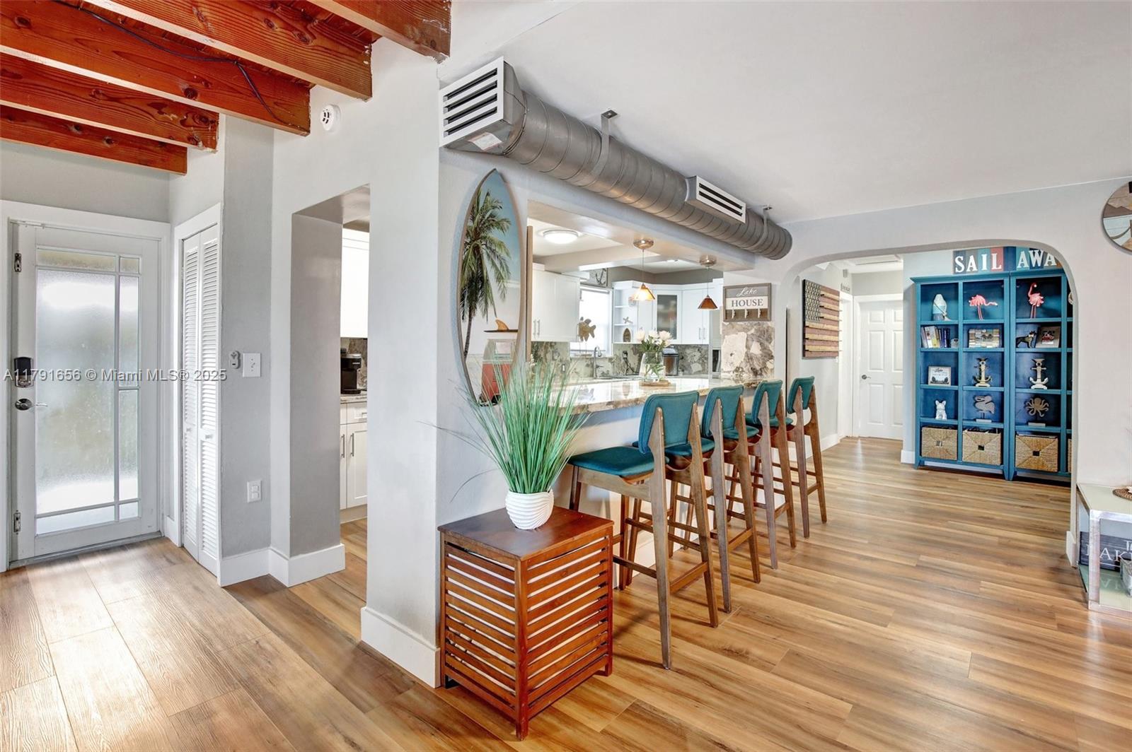 PALM SPRINGS NORTH SEC T - Residential