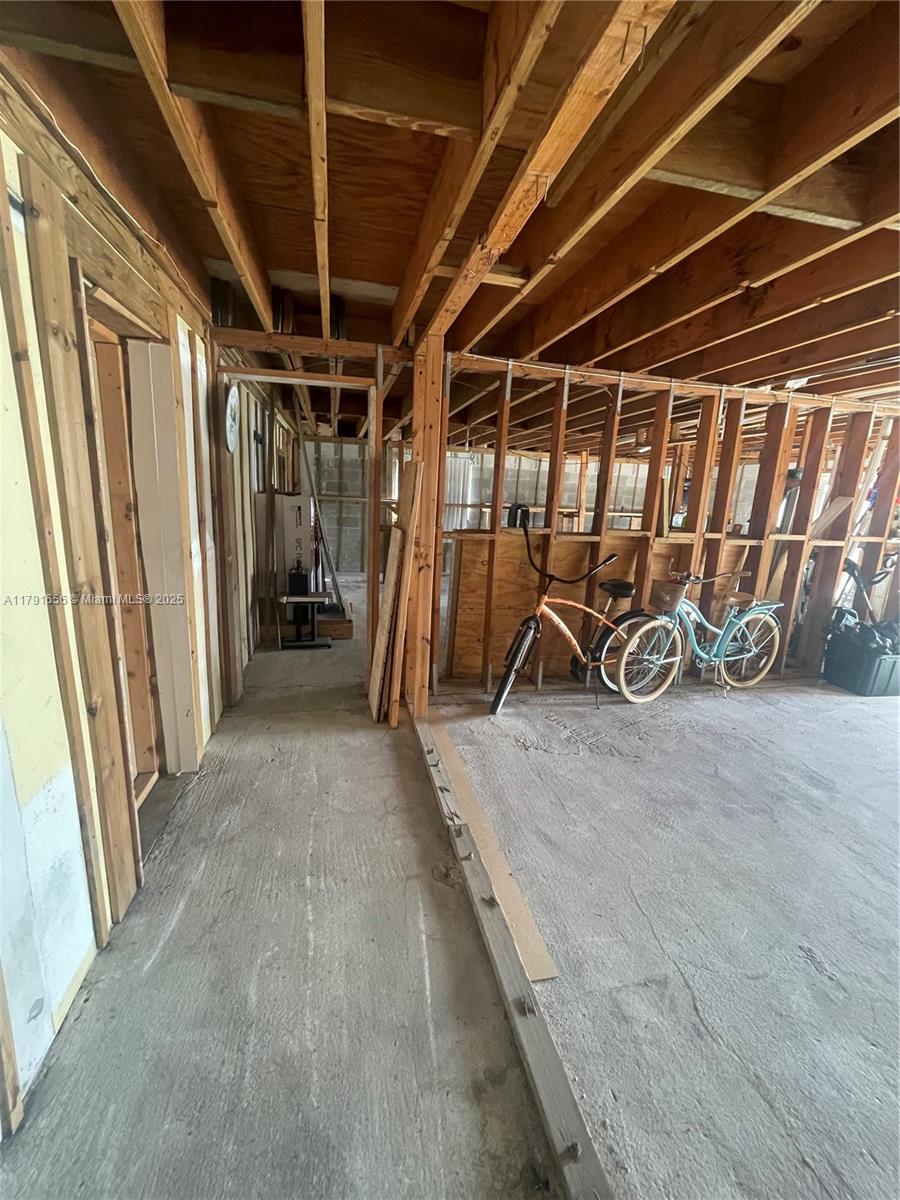 PALM SPRINGS NORTH SEC T - Residential