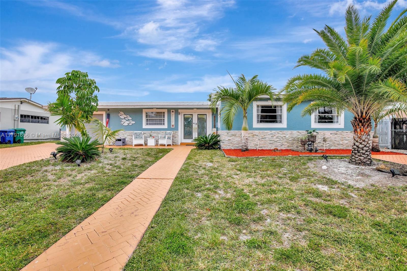 PALM SPRINGS NORTH SEC T - Residential