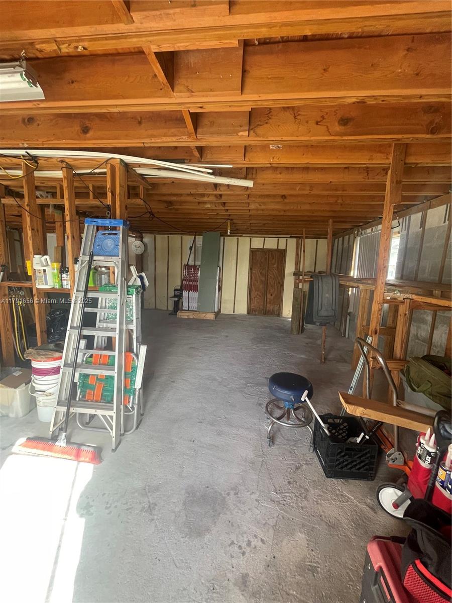 PALM SPRINGS NORTH SEC T - Residential