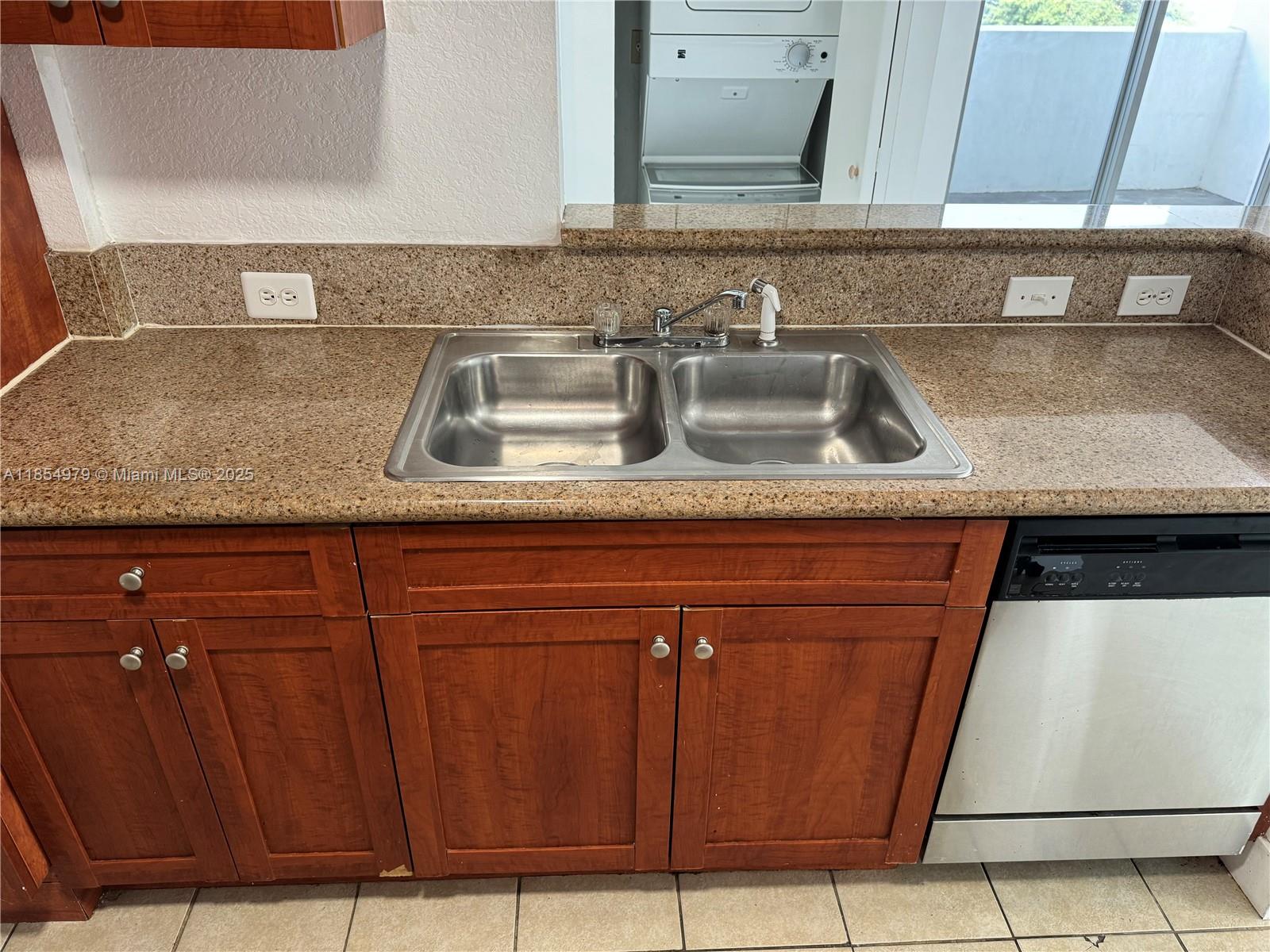 HAVANA LOFTS CONDO - Residential