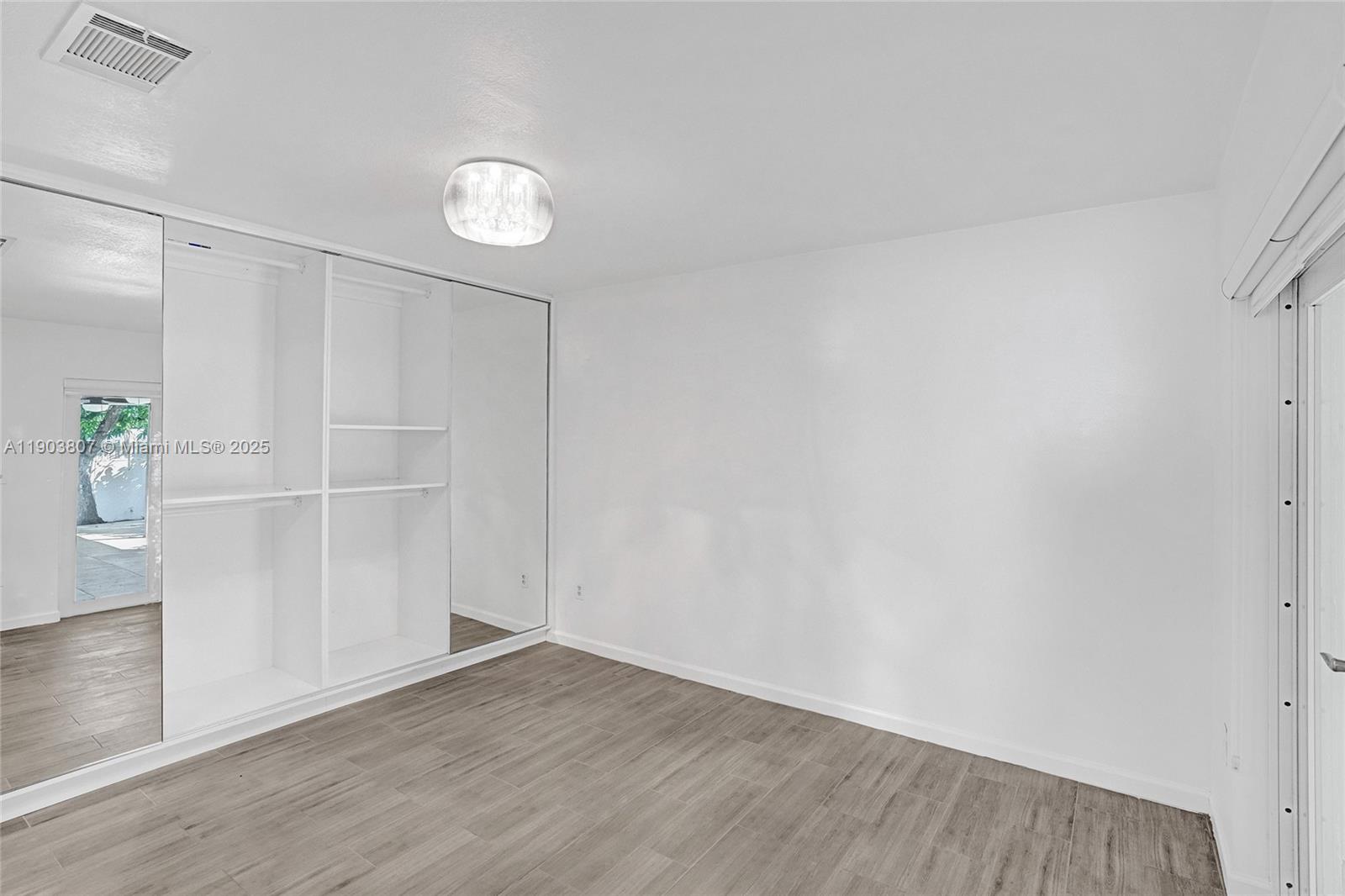 GRAPEVINE - Residential