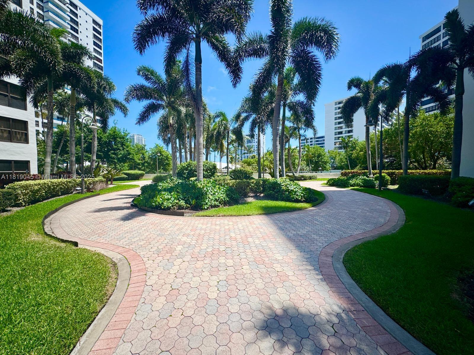 OLYMPUS CONDO PHASE - Residential