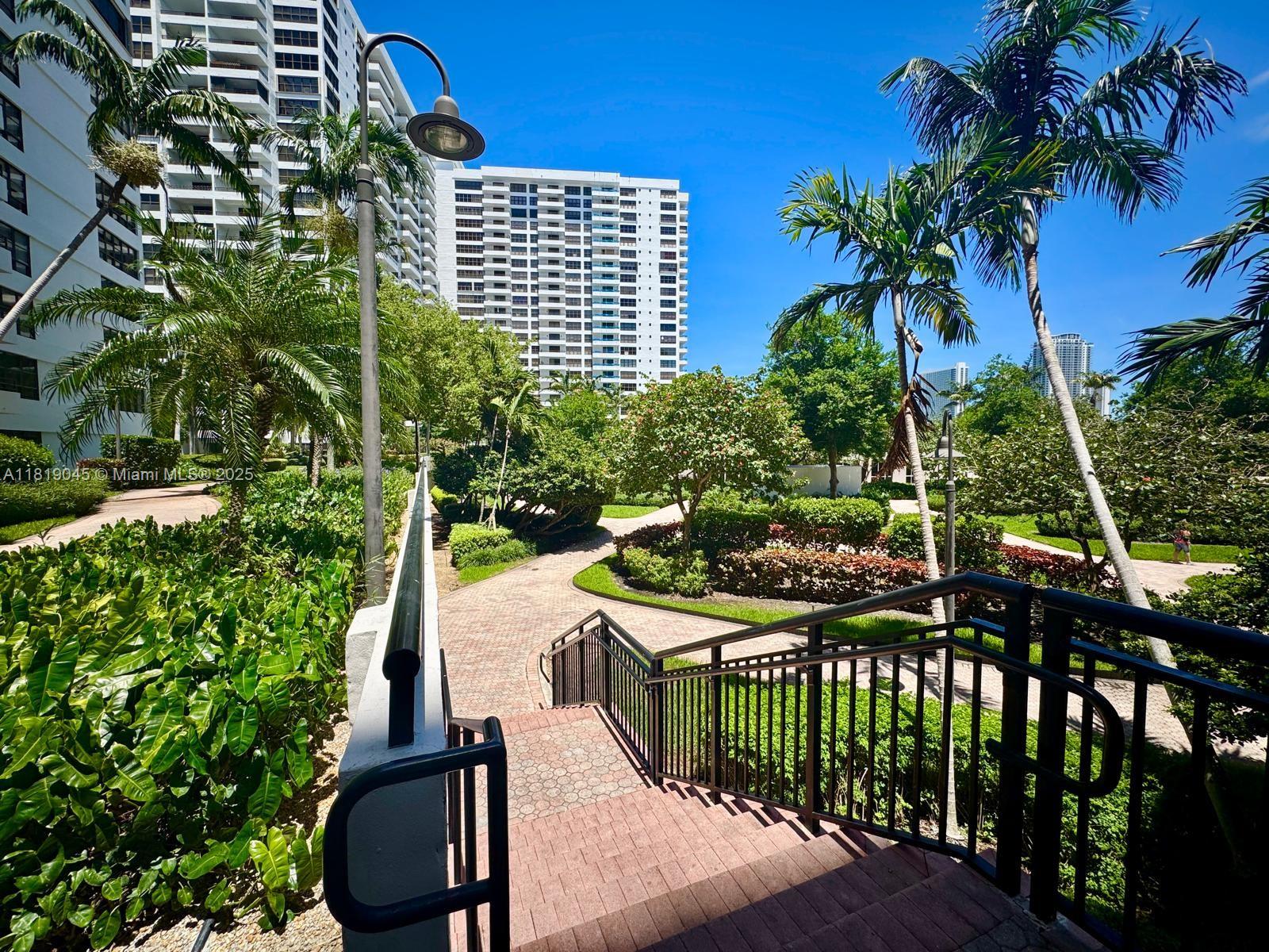 OLYMPUS CONDO PHASE - Residential