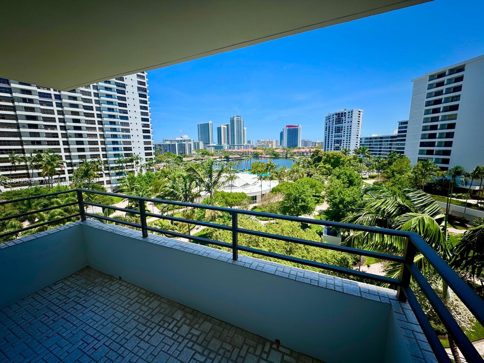 OLYMPUS CONDO PHASE - Residential