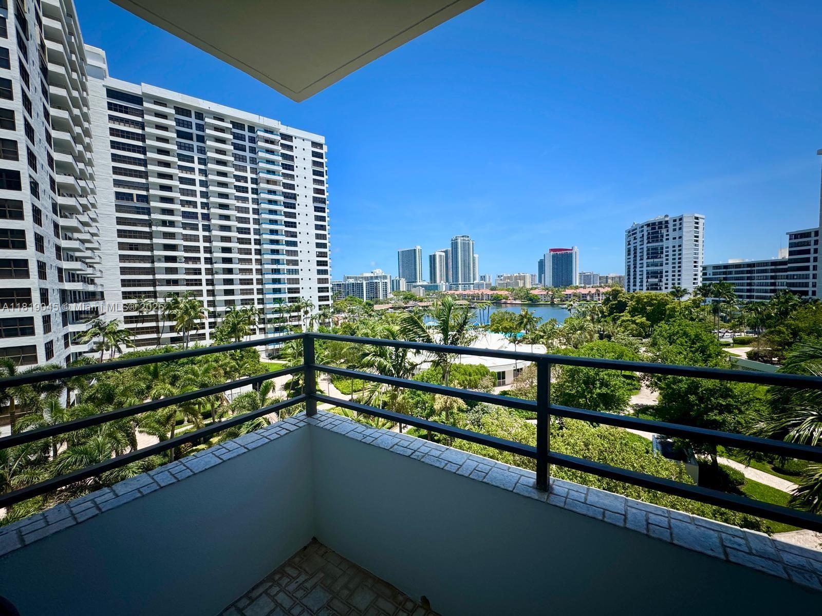 OLYMPUS CONDO PHASE - Residential