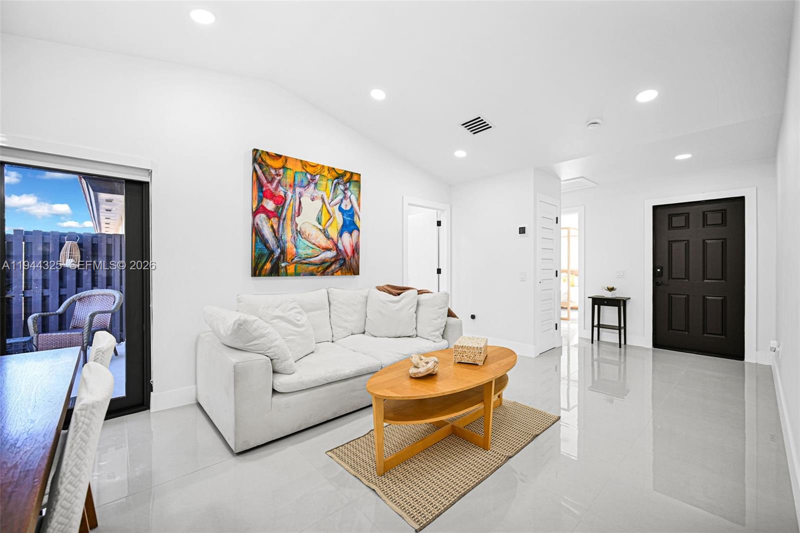 LAKES MEADOW VILG HOMES C - Residential