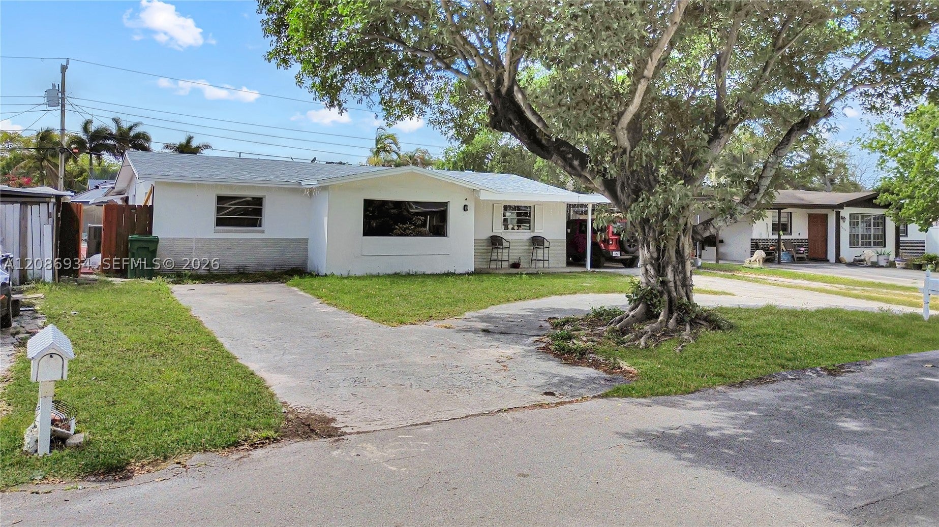 5220 SW 57th St