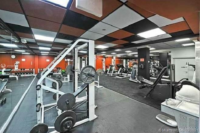 VENETIA CONDO - Residential Lease