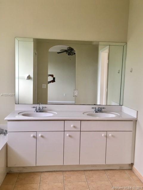 KENDALLAND - Residential Lease