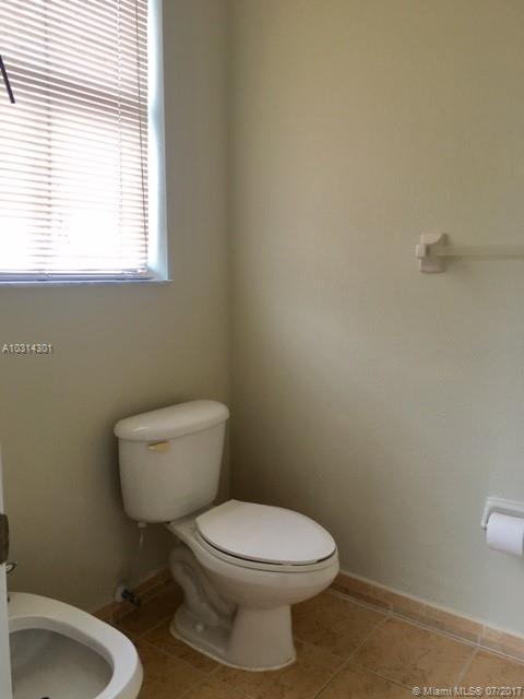 KENDALLAND - Residential Lease