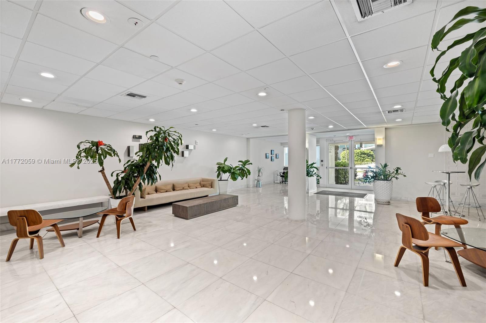 MIRADOR 1035 CONDO - Residential