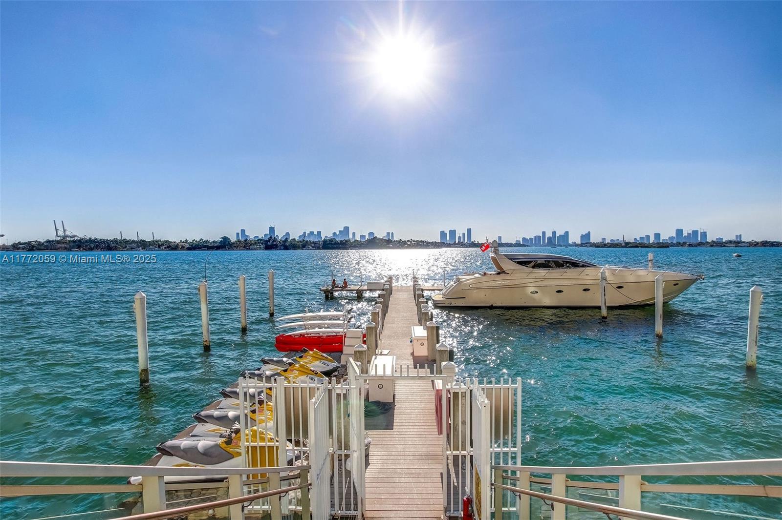 MIRADOR 1035 CONDO - Residential