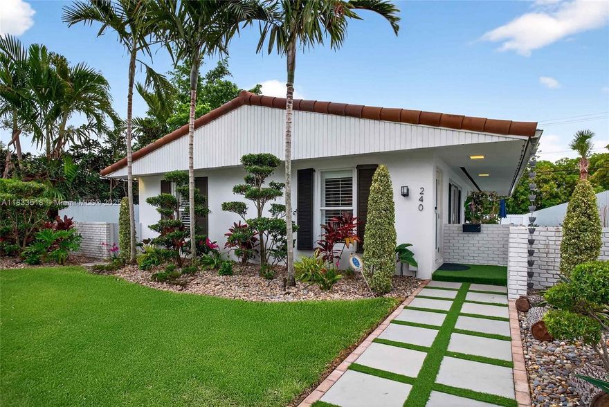 3 BEDROOMS AND 2 FULL BATHS IN CENTRAL MIAMI SHORES. WALKING DISTANCE TO THE FOLLOWING:  3 COFFEE SHOPS, BREAKFAST, LUNCH, AND DINNER ESTABLISHMENTS, THE LIBRARY, PARKS, THE THEATER, THE POSTOFFICE, SMALL BOUTIQUE SHOPS AND MORE.  UPDATED KITCHEN, UPDATED BATHROOMS, SECURITY SYSTEM, HURRICANE IMPACT WINDOWS AND DOORS.  ELECTRIC BLINDS, INSIDE LAUNDRY ROOM/PANTRY.  BIG OPEN FLOORPLAN ALLOWING FOR EASY LIVING AND EFFORTLESS ENTERTAINING.  EVERY INCH OF THE EXTERIOR SPACE HAS BEEN USED FOR OUTDOOR ENTERTAINING/LIVING.  EXCELLENT PARKING BOTH COVERED, DRIVEWAY AND STREET.  TOTALLY MOVE-IN CONDITION WITH SUPER LOW MAINTENANCE.