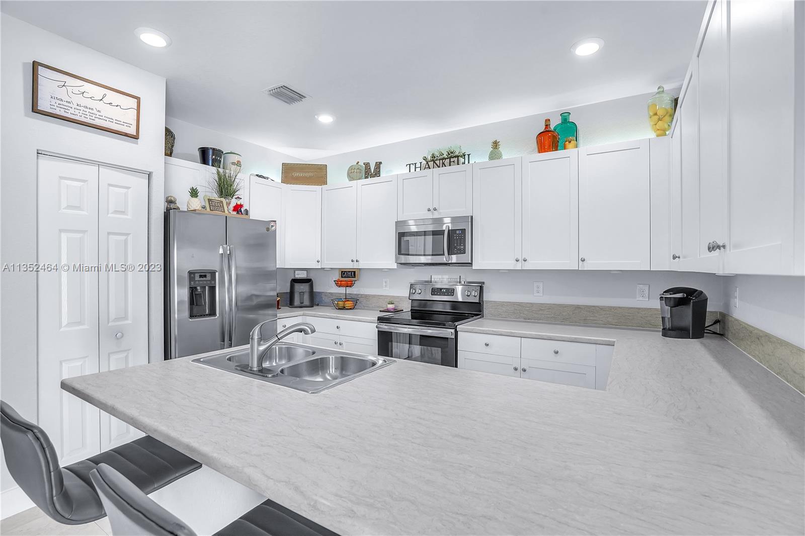 AQUABELLA SECTION TWO - Residential