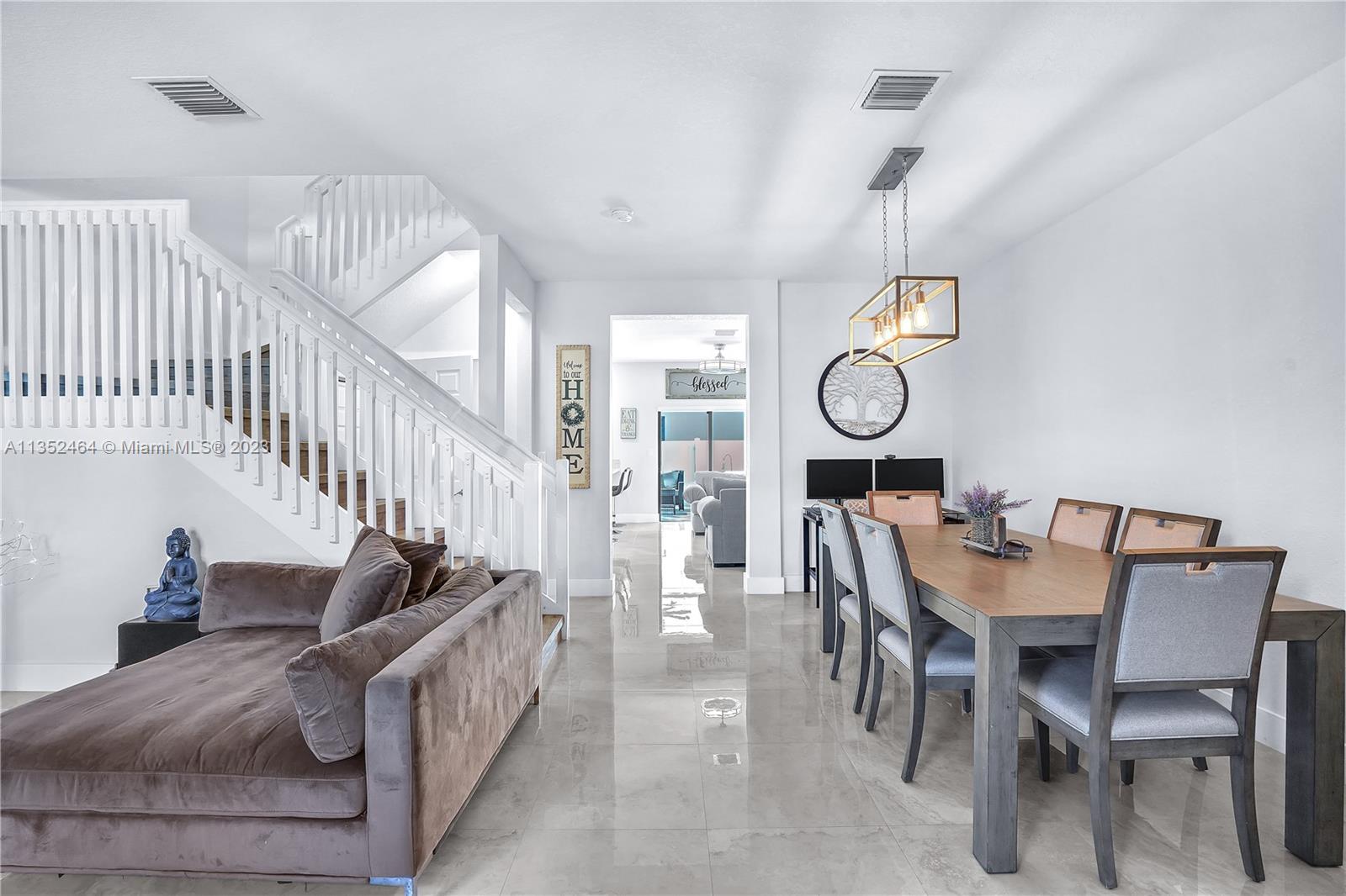 AQUABELLA SECTION TWO - Residential