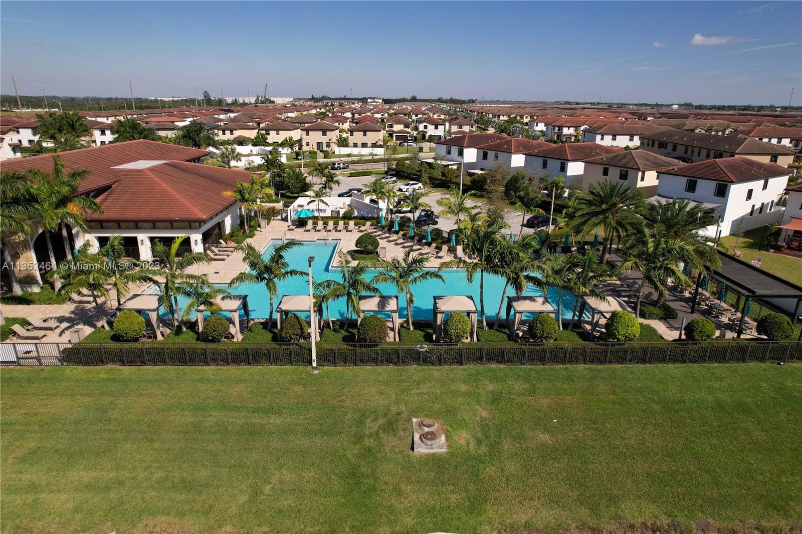 AQUABELLA SECTION TWO - Residential