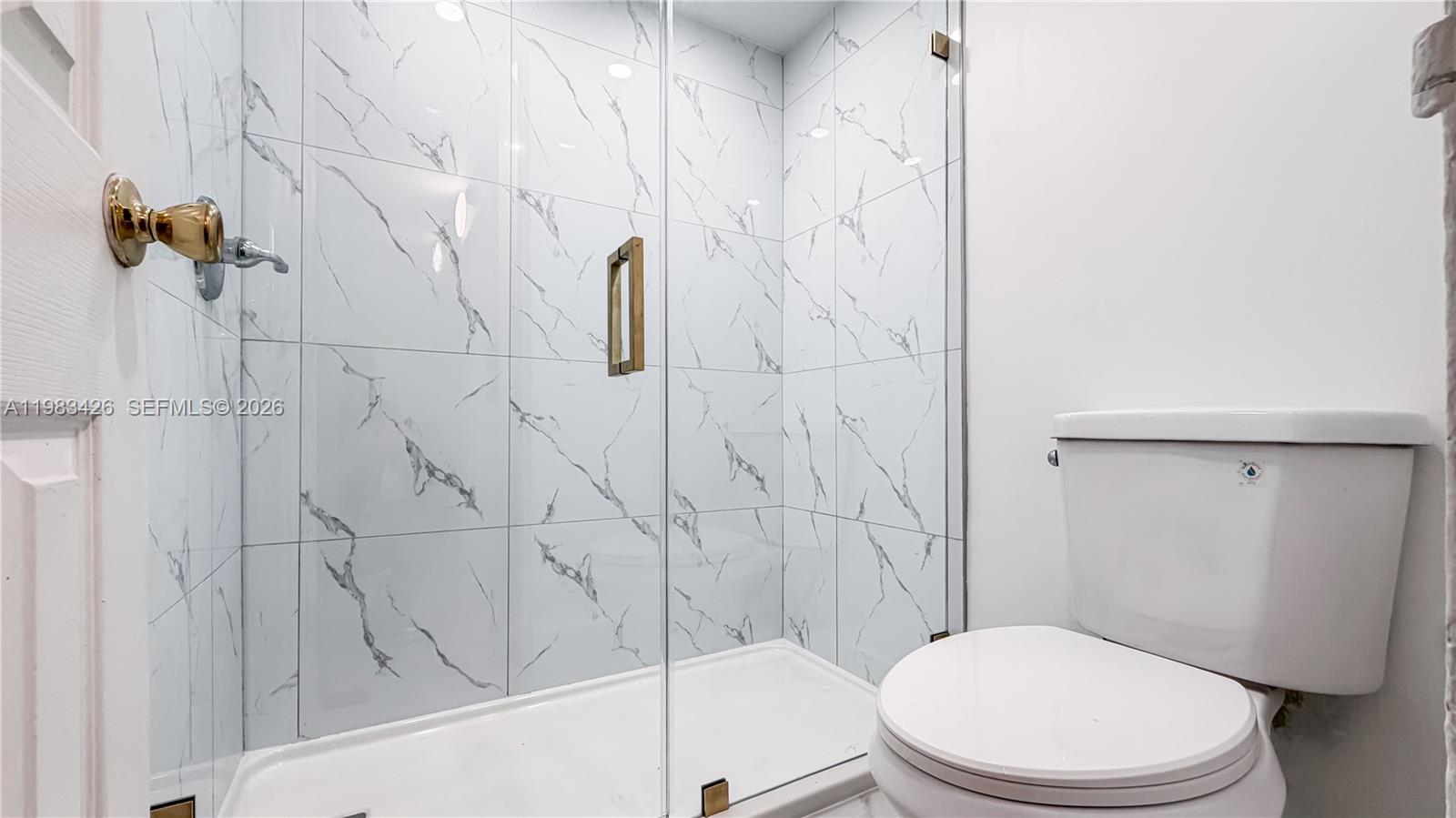 MIAMI LAKES-LAKE KATHARIN - Residential