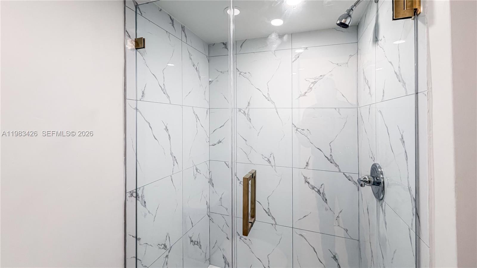 MIAMI LAKES-LAKE KATHARIN - Residential