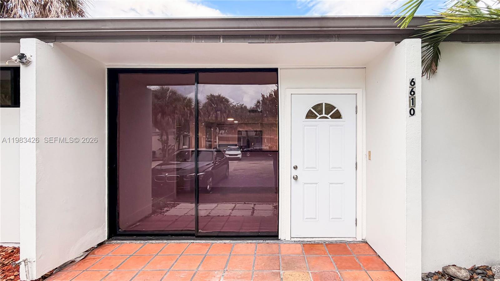 MIAMI LAKES-LAKE KATHARIN - Residential