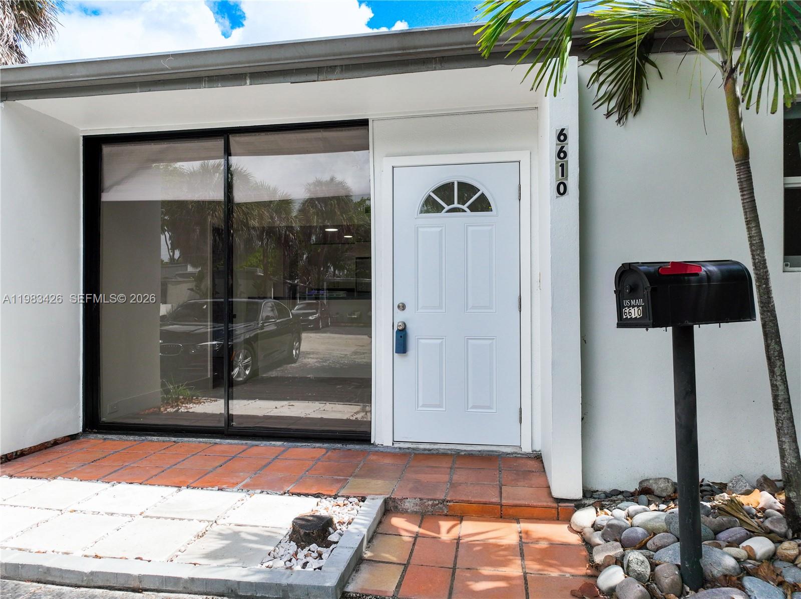 6610 E Miami Lakes Dr