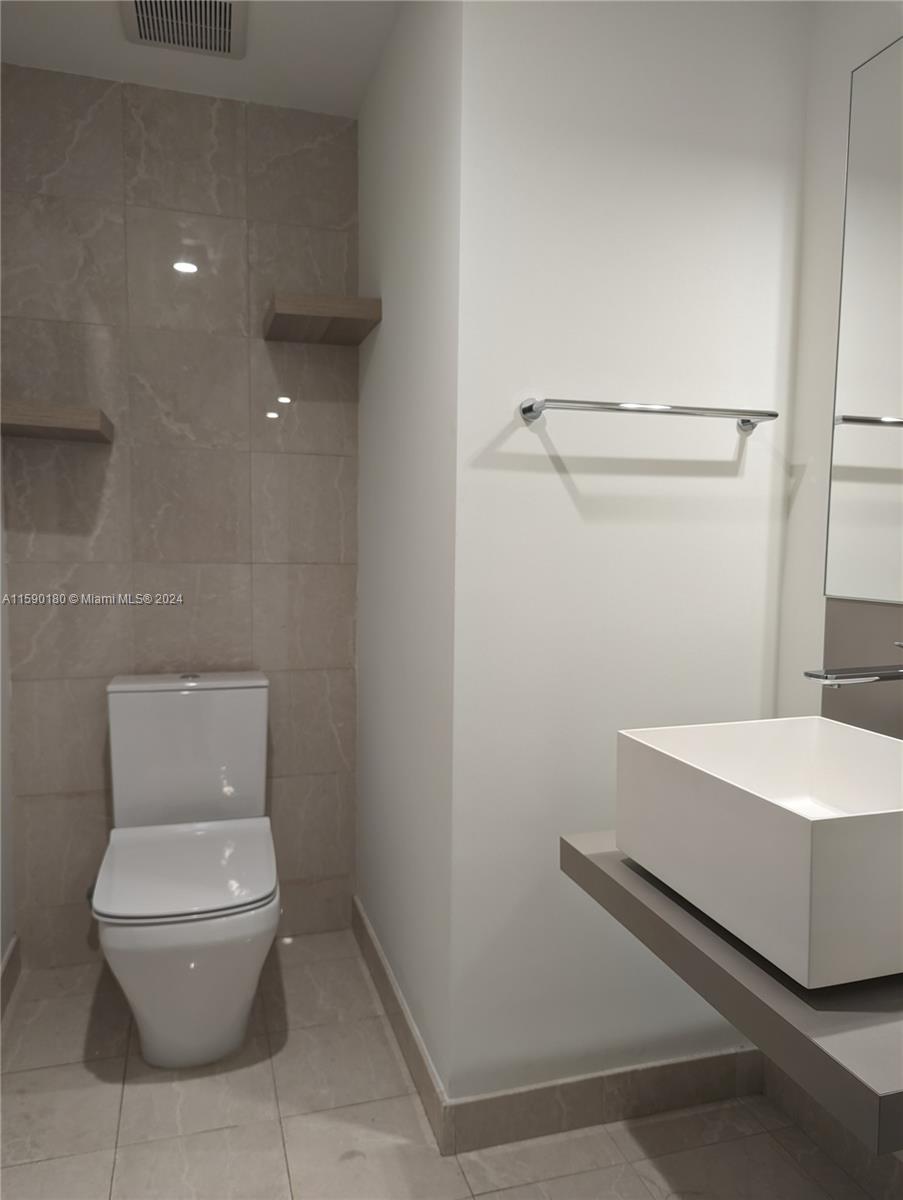 BRICKELL FLATIRON CONDO - Residential