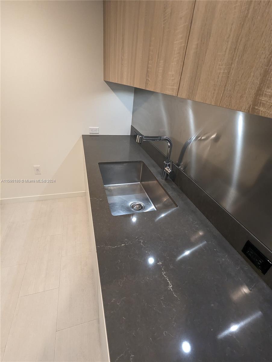 BRICKELL FLATIRON CONDO - Residential
