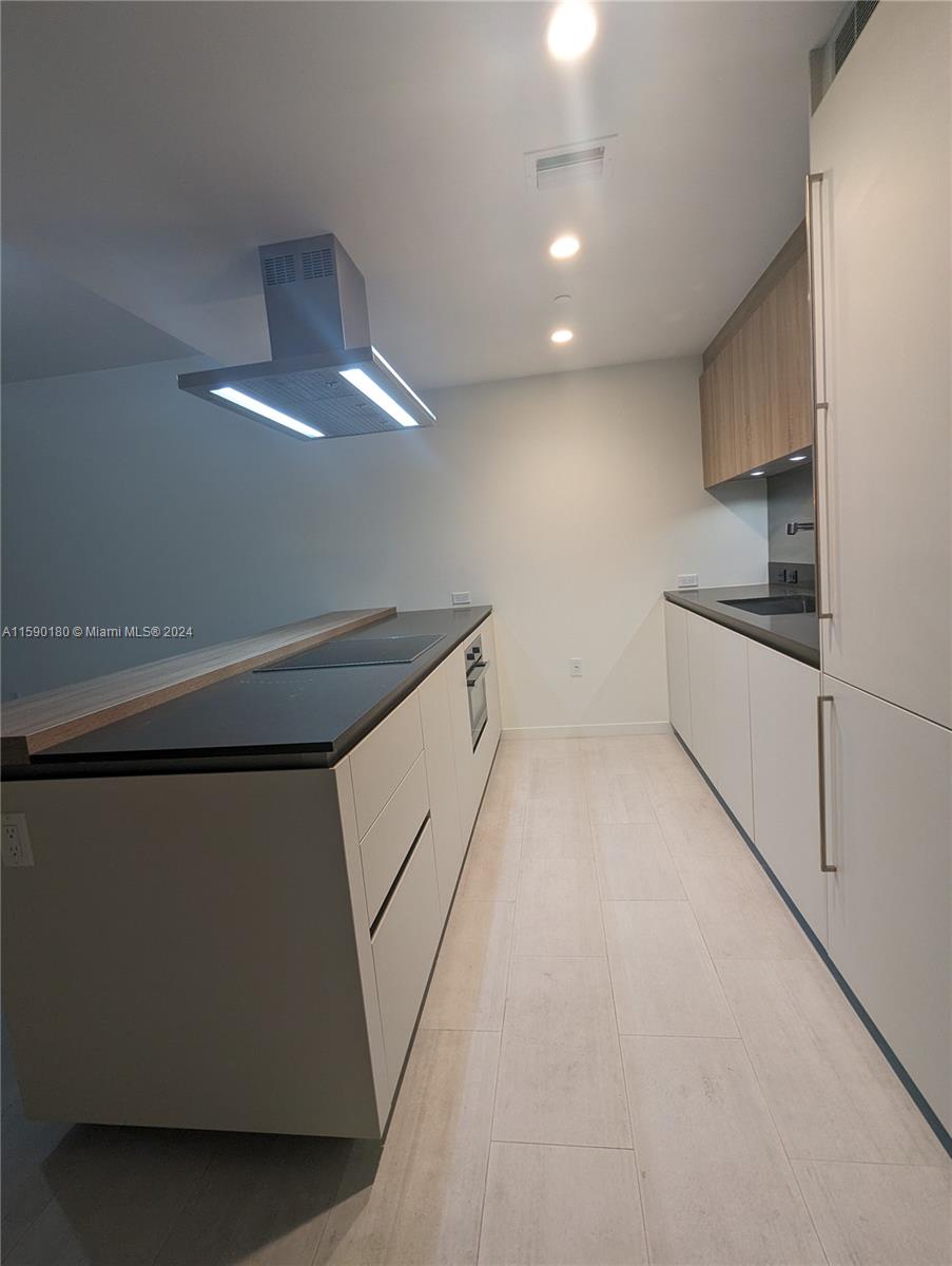 BRICKELL FLATIRON CONDO - Residential