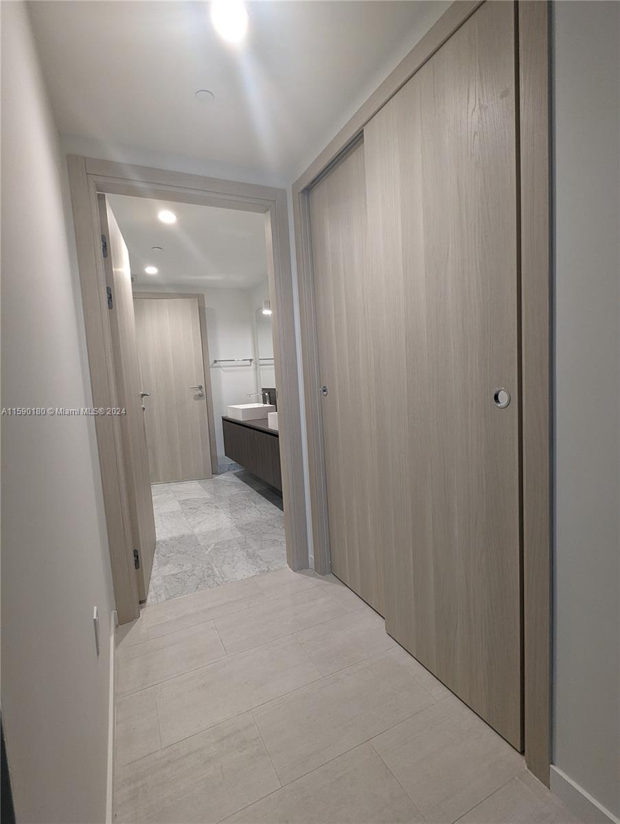 BRICKELL FLATIRON CONDO - Residential