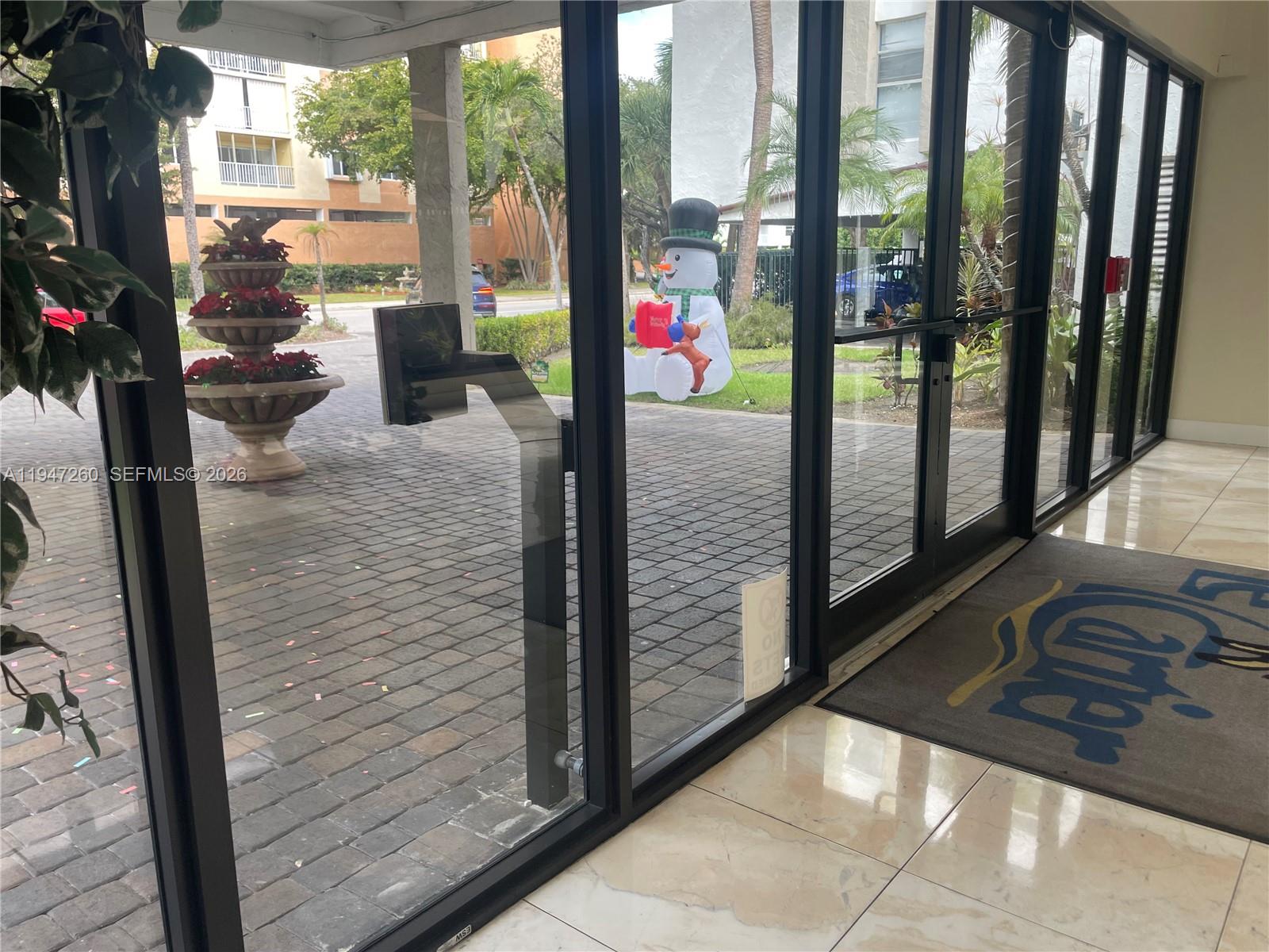 LE CARTIER CONDO - Residential