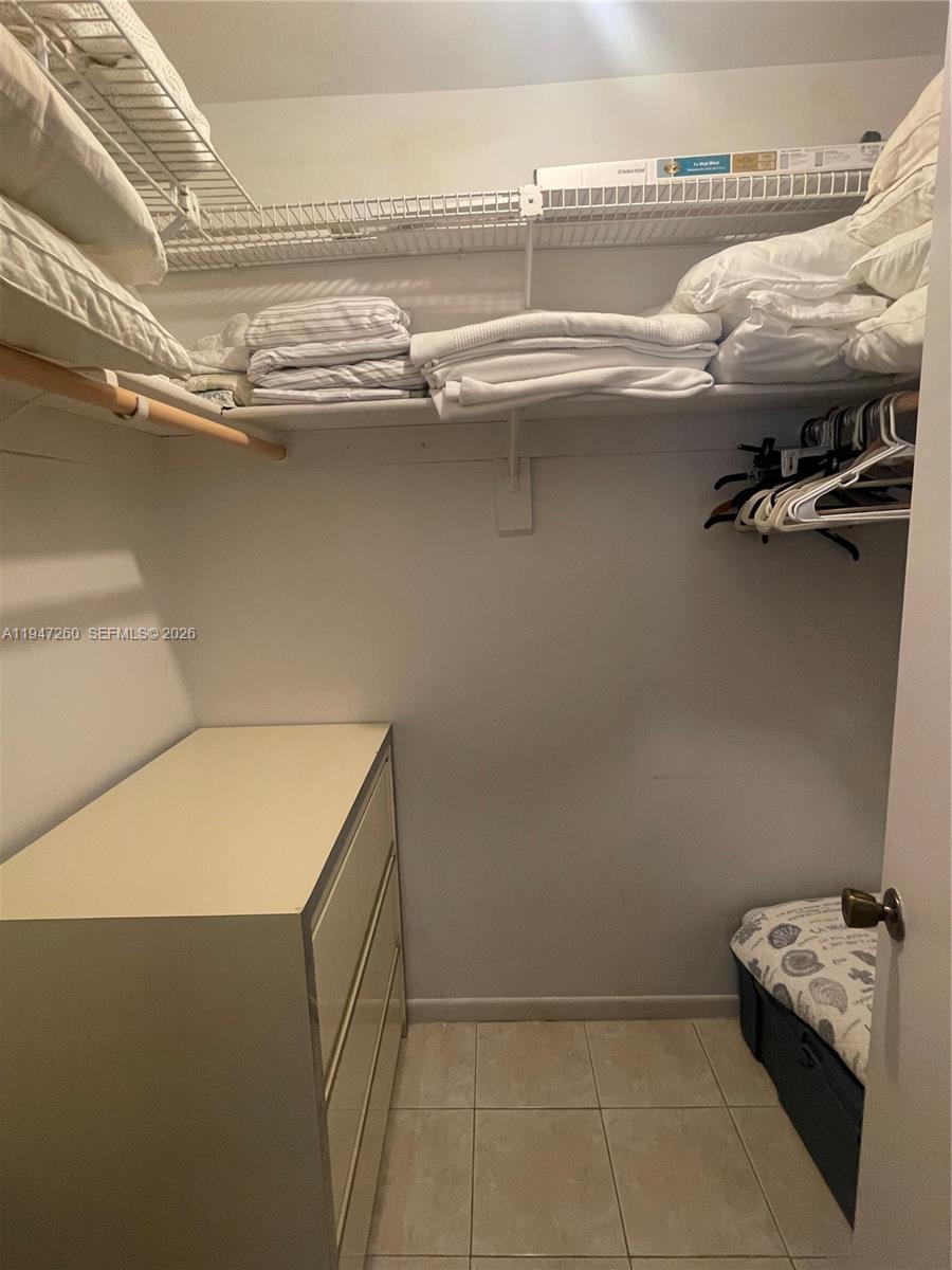 LE CARTIER CONDO - Residential