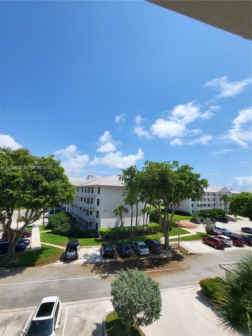 Photo of 3640 Whitehall Dr #406, West Palm Beach, FL 33401 (MLS # A12014672)