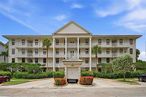 Photo of 3640 Whitehall Dr #406, West Palm Beach, FL 33401 (MLS # A12014672)