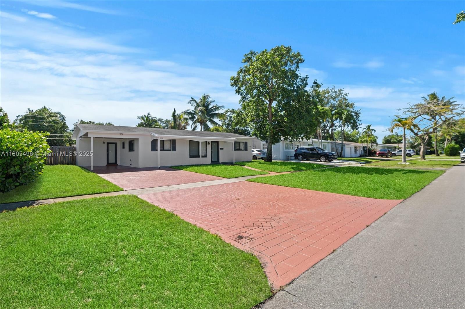 610 SW 51st Ave