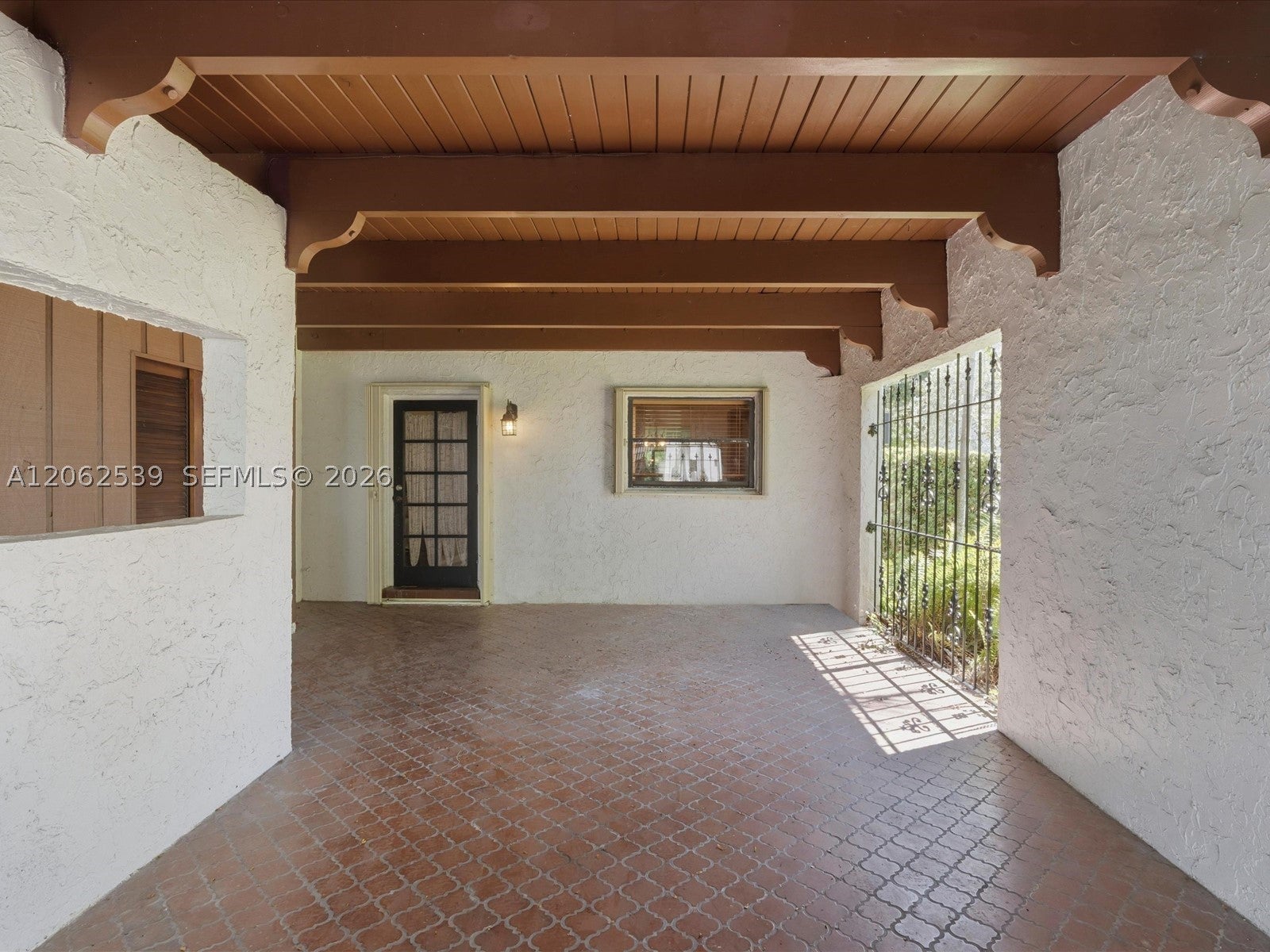8886 SW 62nd Ter 8-A