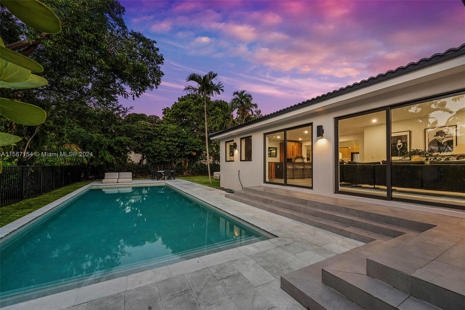 REV PL MIAMI SHORES SEC 8 - Residential