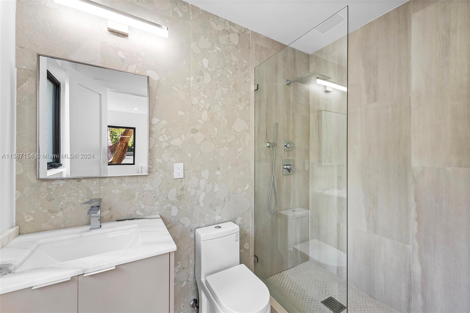 REV PL MIAMI SHORES SEC 8 - Residential