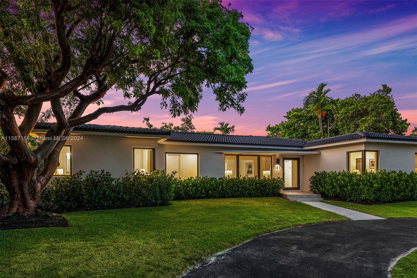 REV PL MIAMI SHORES SEC 8 - Residential