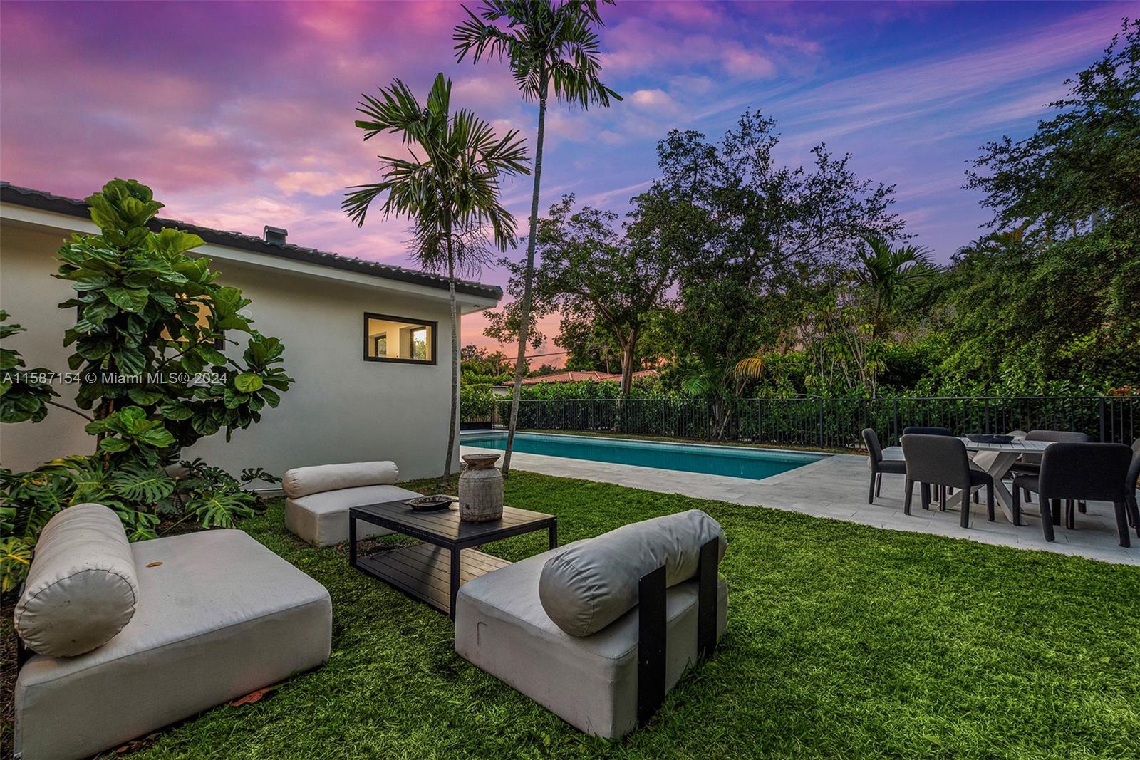 REV PL MIAMI SHORES SEC 8 - Residential