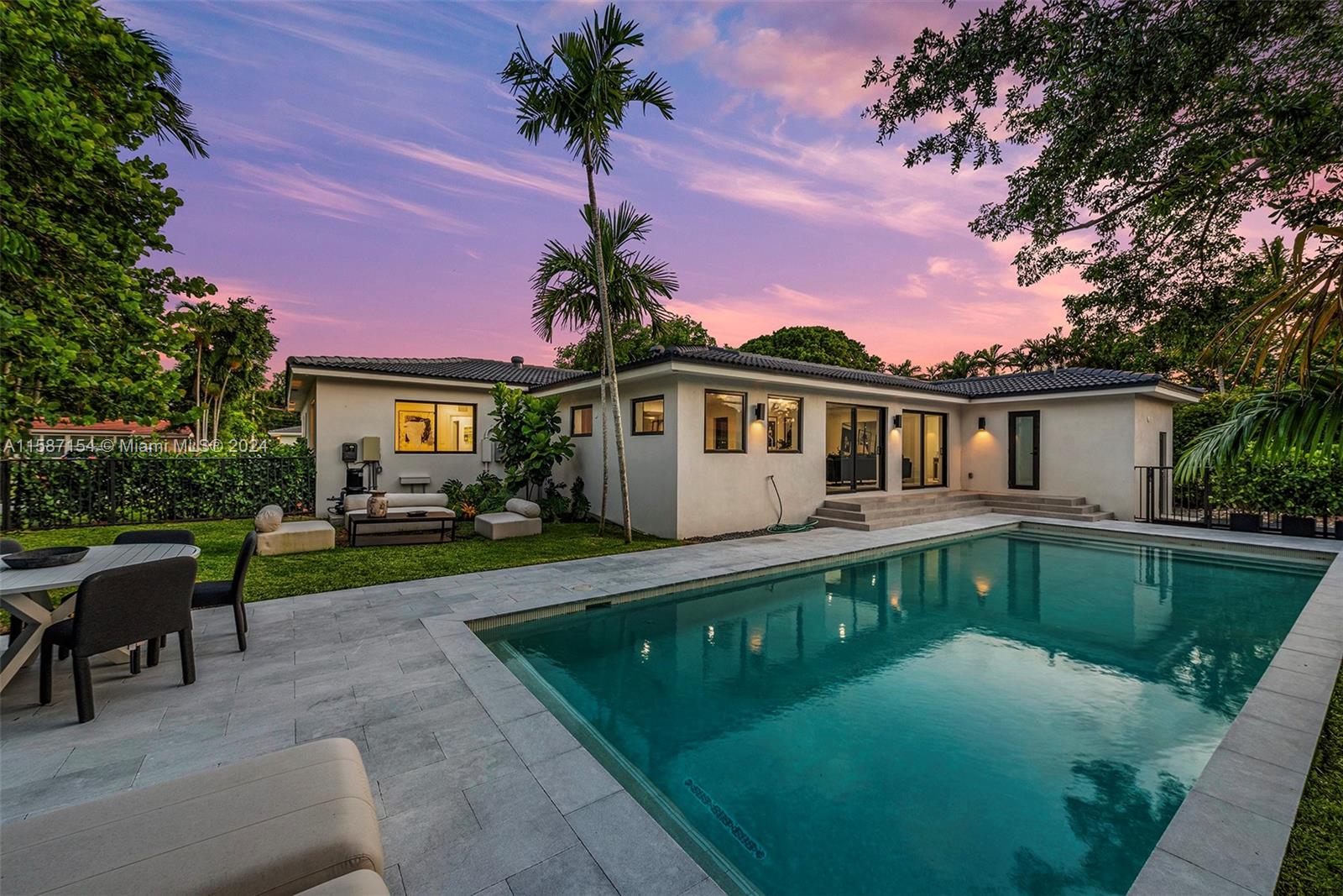 REV PL MIAMI SHORES SEC 8 - Residential