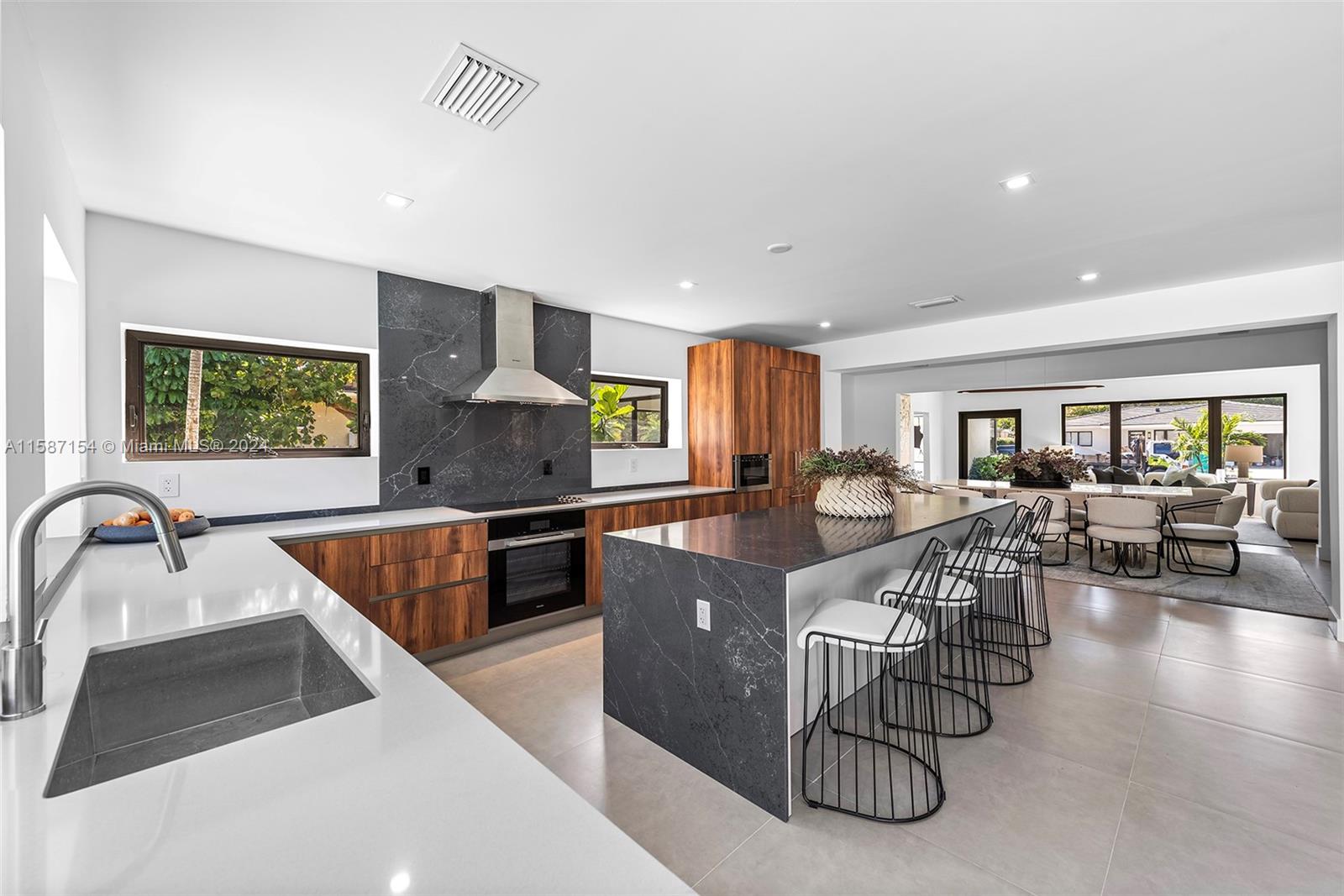 REV PL MIAMI SHORES SEC 8 - Residential