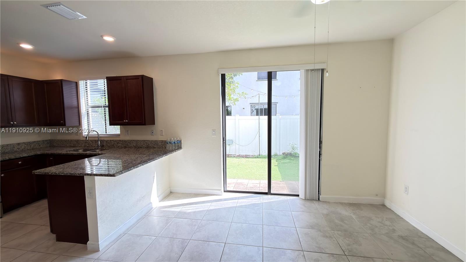 AQUABELLA SECTION ONE - Residential Lease