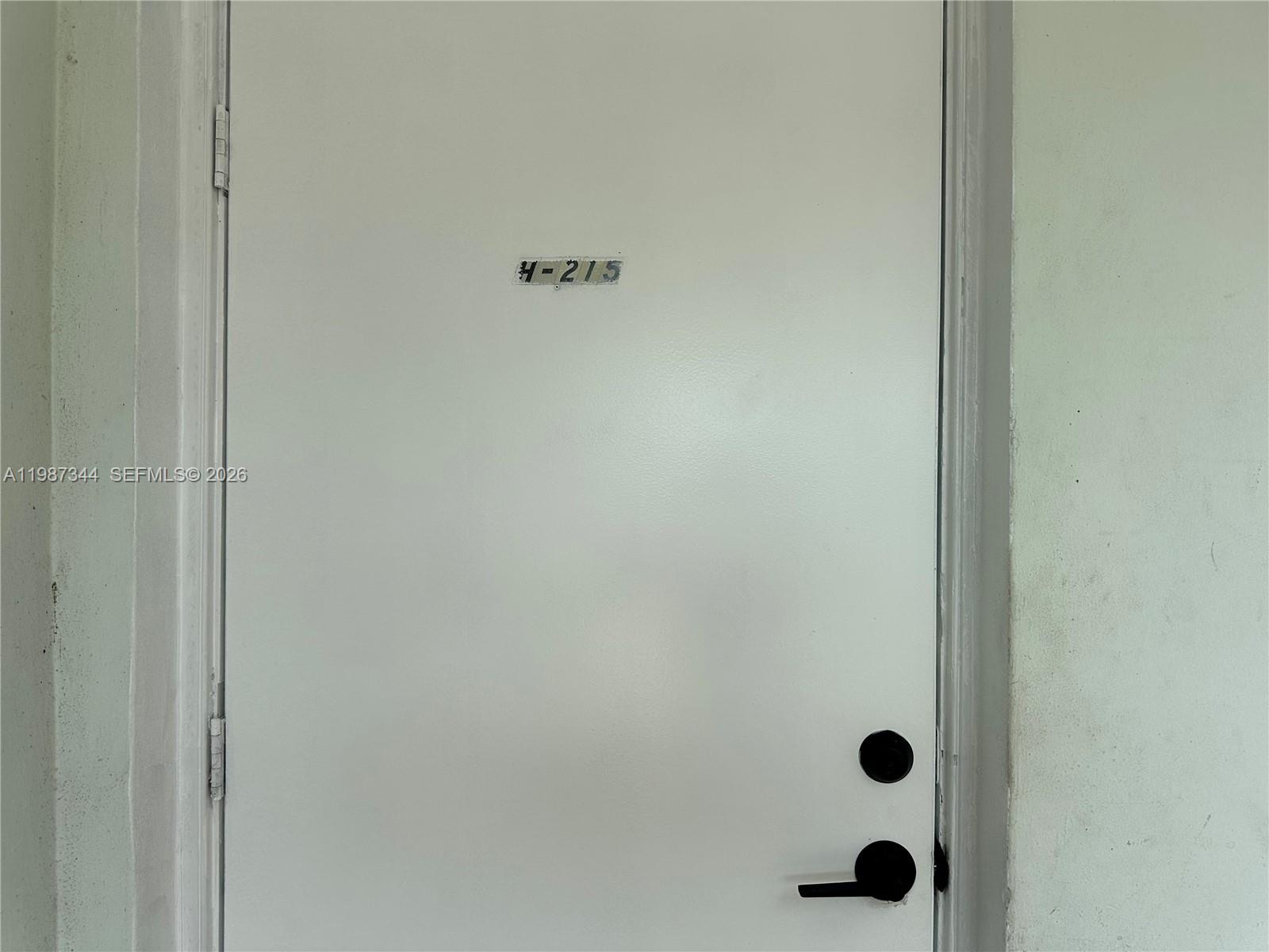 VILLAGE AT DADELAND CONDO - Residential Lease