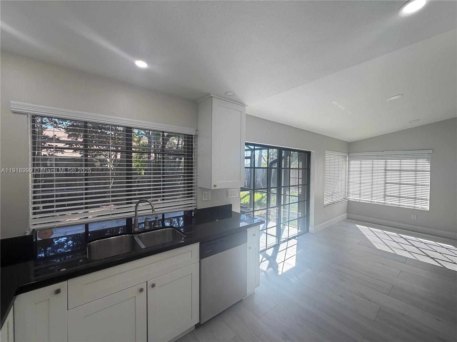 FIRST ADDN TO CALUSA CLUB - Residential