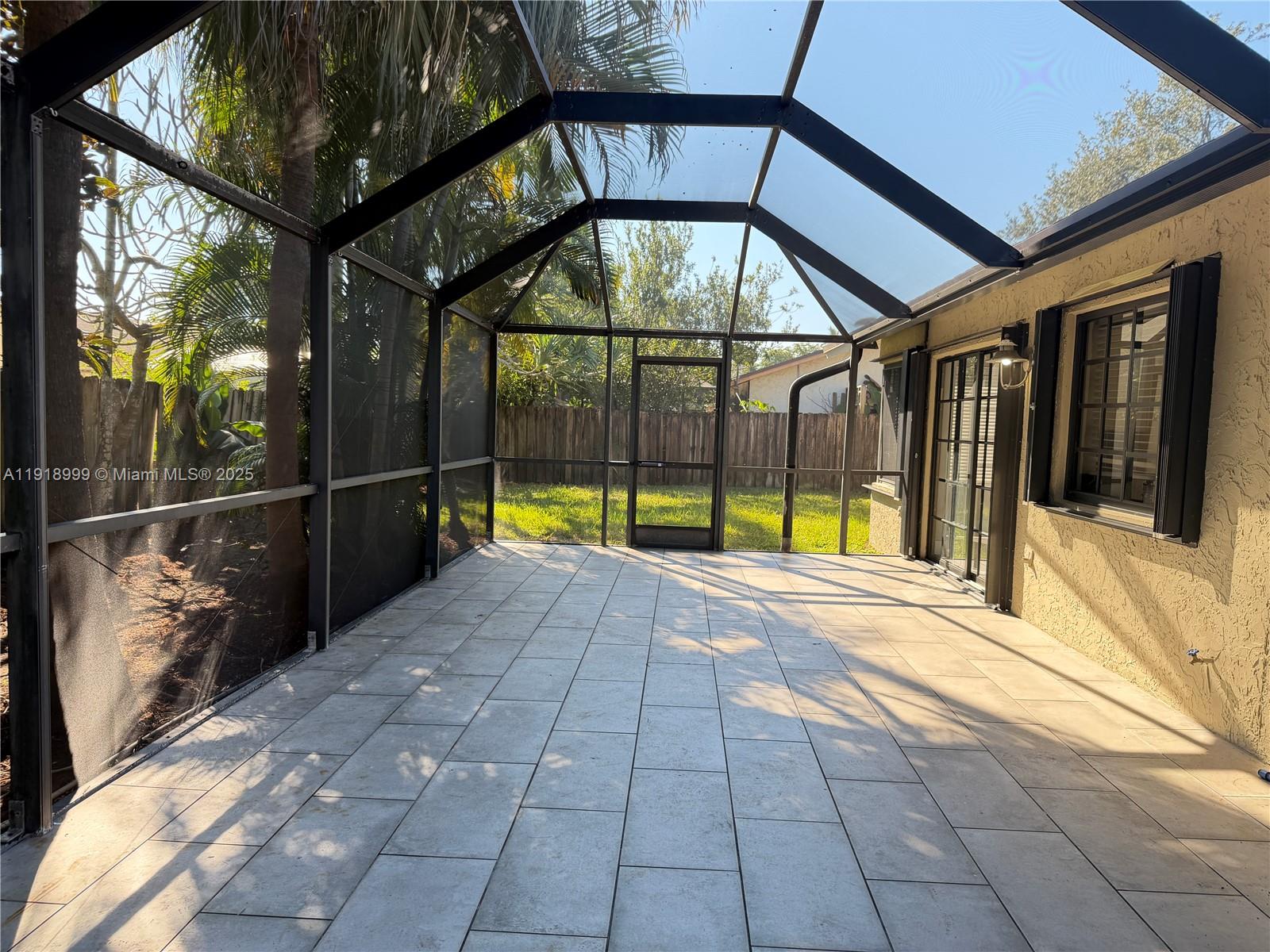 FIRST ADDN TO CALUSA CLUB - Residential