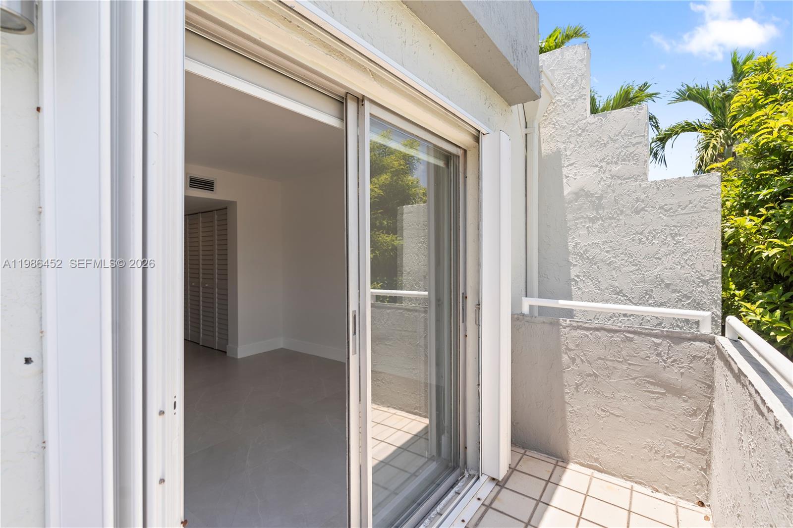 ALHAMBRA MANORS CONDO - Residential Lease