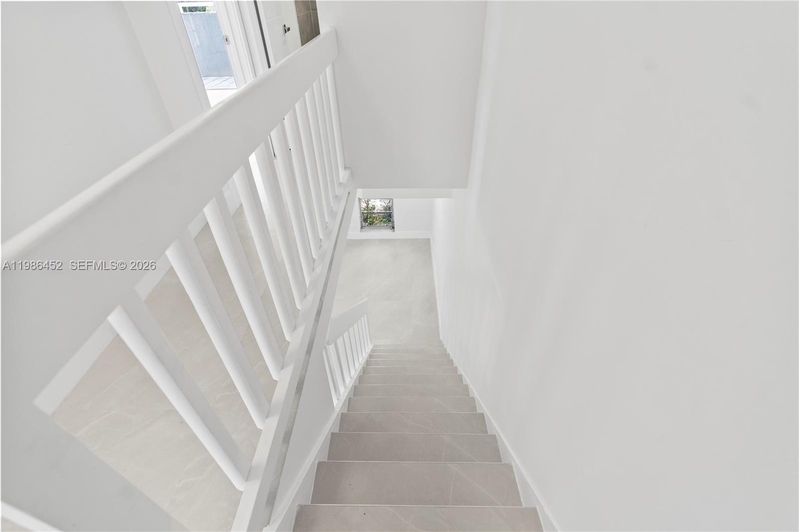 ALHAMBRA MANORS CONDO - Residential Lease